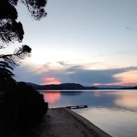 Private Seafront House In With Amazing View Of Diaporos Island