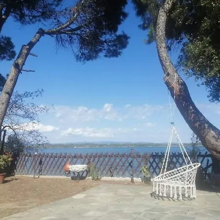 Private Seafront House In With Amazing View Of Diaporos Island *