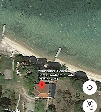 Holiday home Private Seafront House In With Amazing View Of Diaporos Island Vourvourou