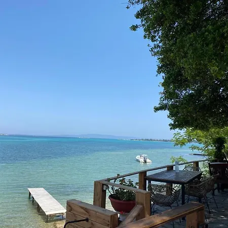 Holiday home Private Seafront House In With Amazing View Of Diaporos Island Vourvourou