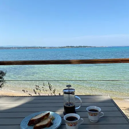 Private Seafront House In With Amazing View Of Diaporos Island