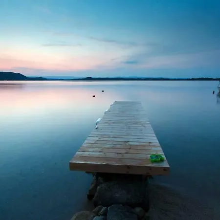 Private Seafront House In With Amazing View Of Diaporos Island Vurvurú