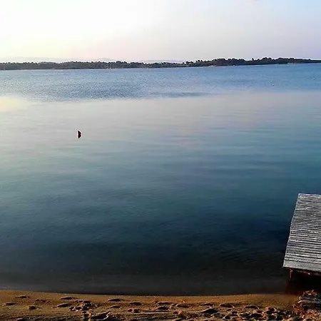 Private Seafront House In With Amazing View Of Diaporos Island Casa de Férias Vourvourou